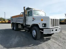 2000 INTERNATIONAL 2674