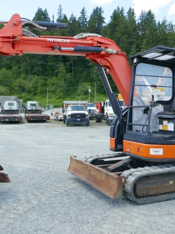 2015 HITACHI ZX55UR-5B