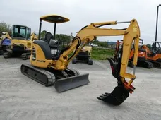 2018 KOMATSU PC30MR-5