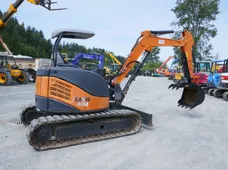 2010 HITACHI ZX40U-3