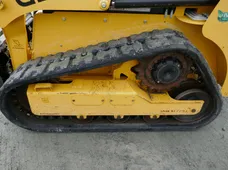 2020 GEHL RT165