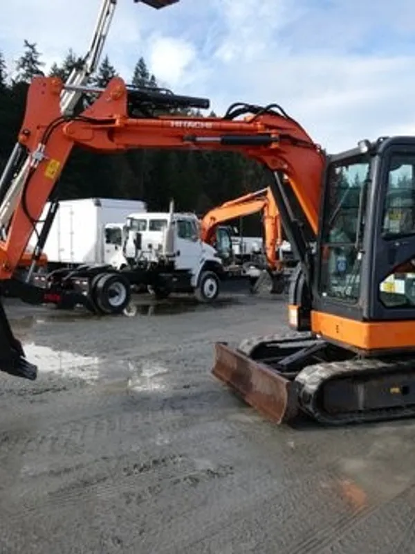 2018 HITACHI ZX55UR-5B