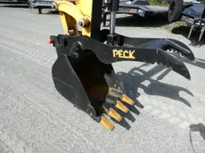 2018 KOMATSU PC30MR-5