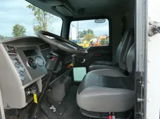2017 KENWORTH T270