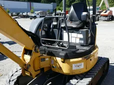 2010 KOMATSU PC30MR-3