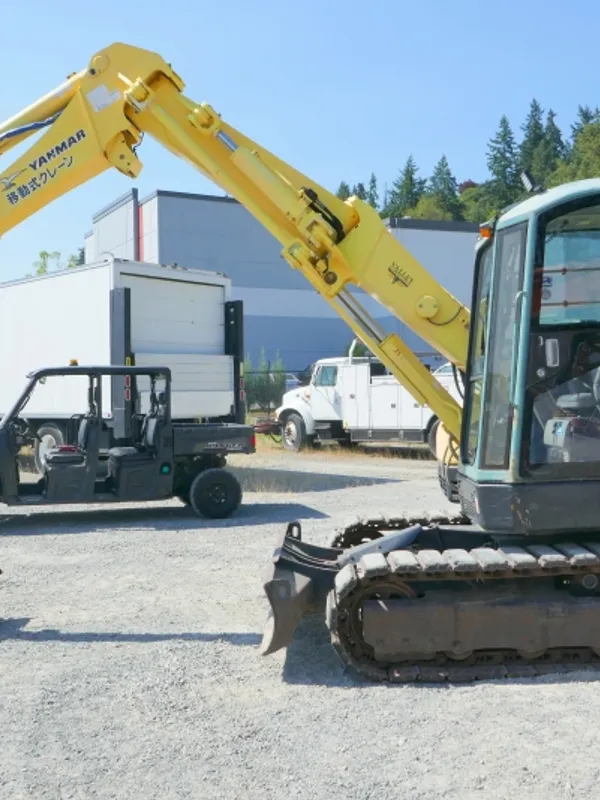 2010 YANMAR B7-5A