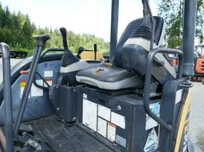 2010 KOMATSU PC30MR-3