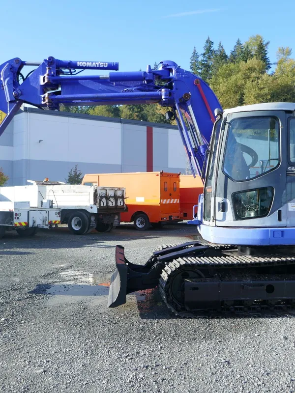 2006 KOMATSU PC128UU-8EO