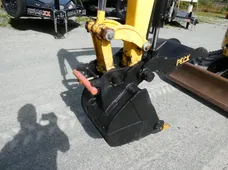 2018 KOMATSU PC30MR-5