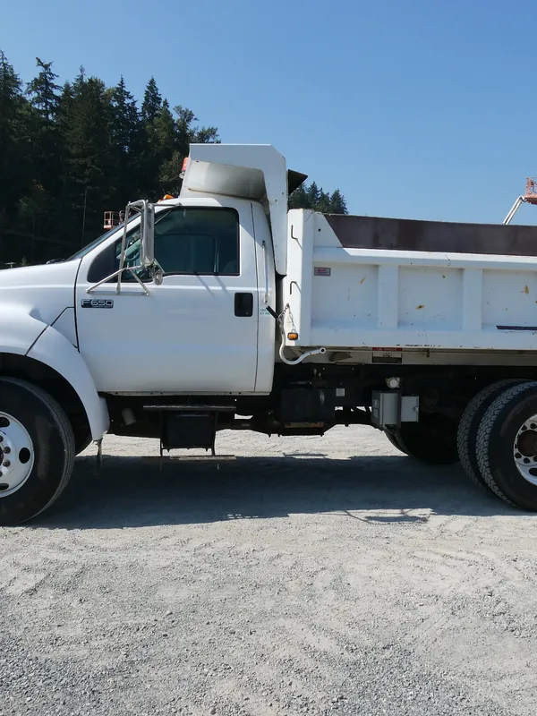 2002 FORD 