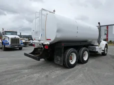 2016 PETERBILT 348