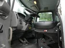 2016 PETERBILT 348