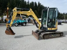 2012 YANMAR VIO30