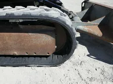2010 KOMATSU PC30MR-3
