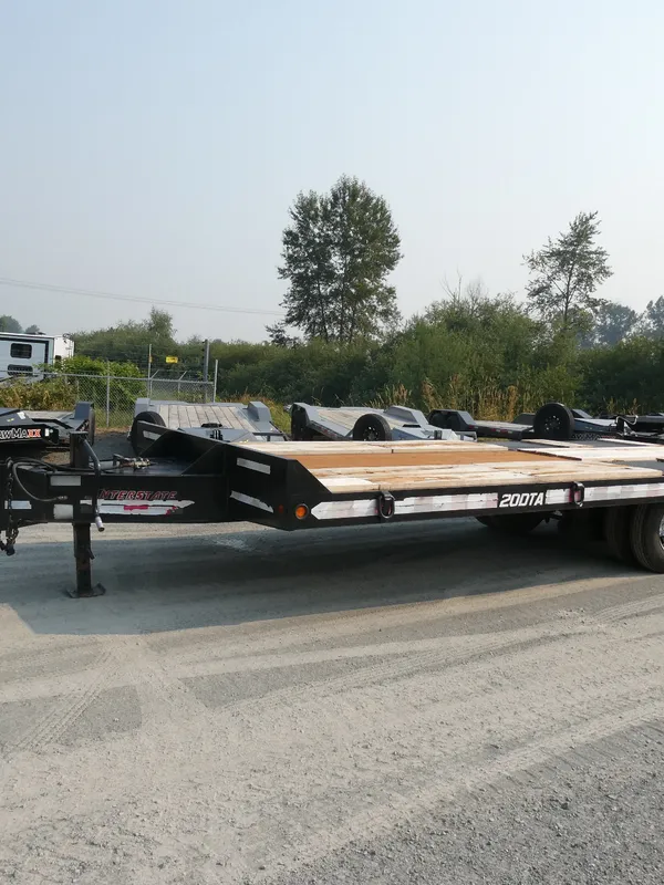 2012 INTERSTATE 20DTA