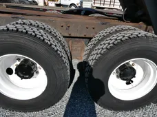 1997 MACK RD688S