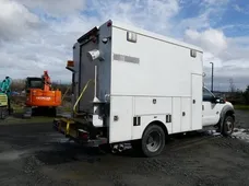 2011 FORD F550
