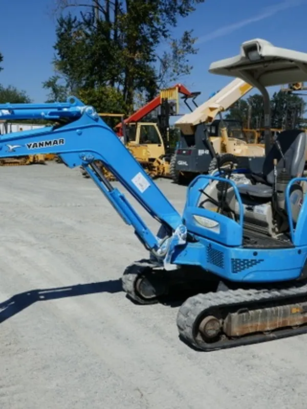 2011 YANMAR VIO20-3