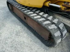 2010 KOMATSU PC30MR-3