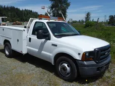 2006 FORD F350 SERVICE TRUCK
