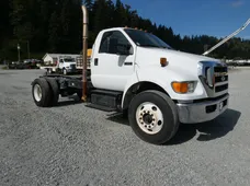 2011 FORD F650