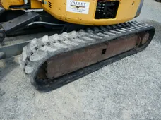 2010 KOMATSU PC30MR-3