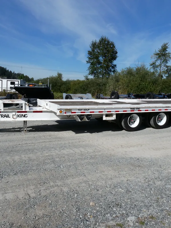 2004 TRAILKING TKT40LP-2400
