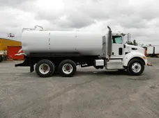 2016 PETERBILT 348