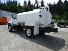 1998 GMC C7500 2K WATER TANK