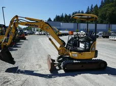 2010 KOMATSU PC30MR-3