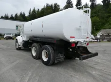 2016 PETERBILT 348