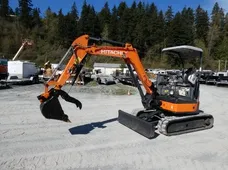 2011 HITACHI ZX30U-3