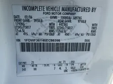 2006 FORD F350 SERVICE TRUCK