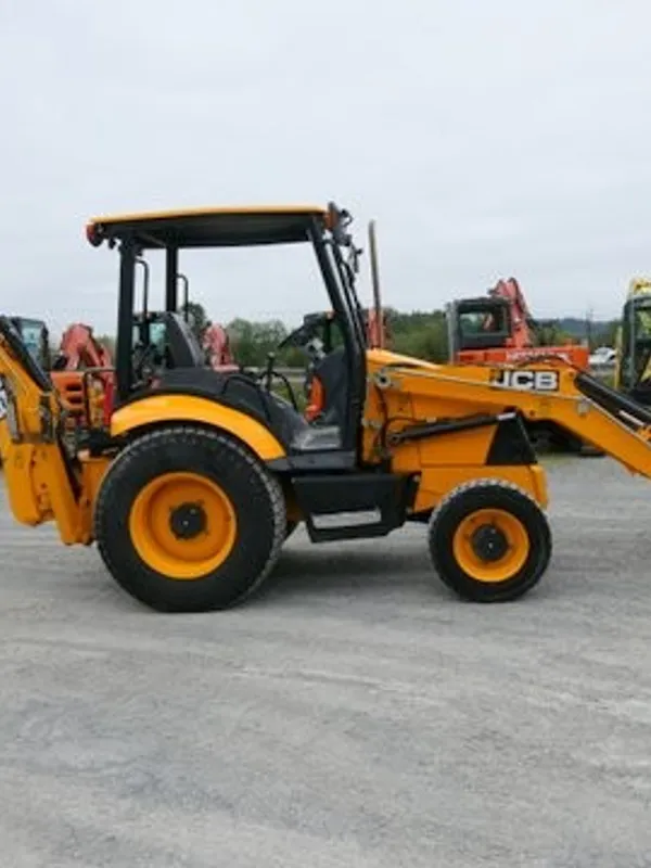 2012 JCB MIDI-4CX