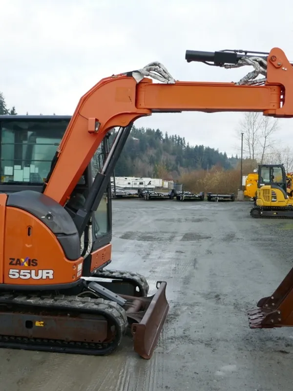 2016 HITACHI ZX55UR-5B