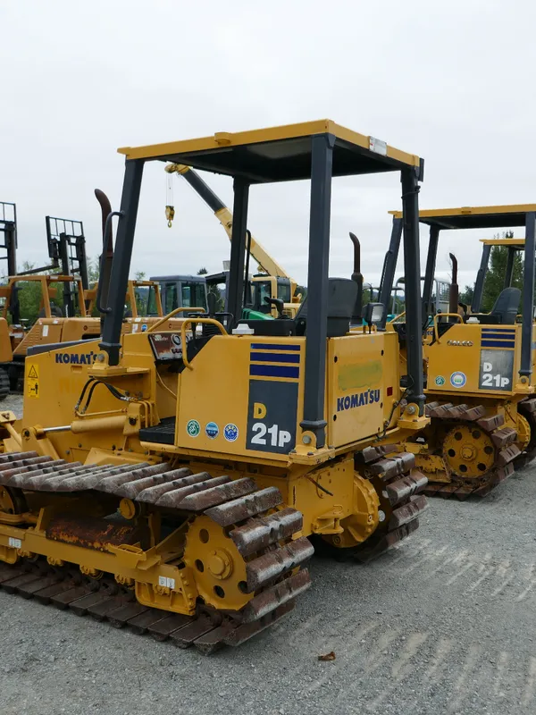 2011 KOMATSU D21P-8EO
