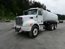 2016 PETERBILT 348